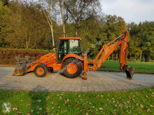 Retroexcavadora New Holland FB 100
