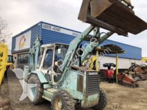 Caterpillar 428B koparko-ładowarka sztywna używana