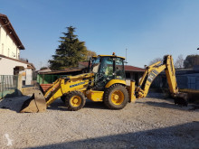 Retroexcavadora Komatsu WB97R-5 retroexcavadora rígida usada