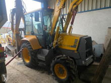 Tractopelle rigide Fermec 760