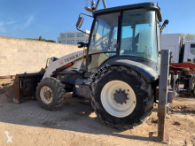 Retroexcavadora retroexcavadora rígida Terex 820 Powershuttle 820