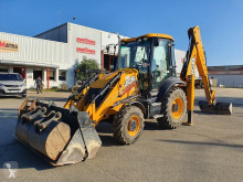 Pevný bagr JCB 3CX