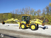 Retroexcavadora rígida Komatsu usada