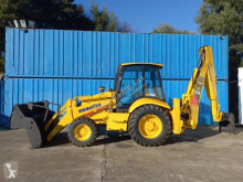 Komatsu WB93R-2 retroexcavadora rígida usada