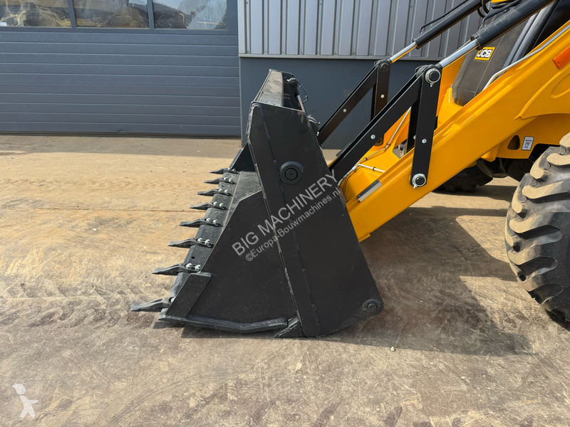 Retroescavadora JCB 3DX 4x4 4-1 Bucket,...