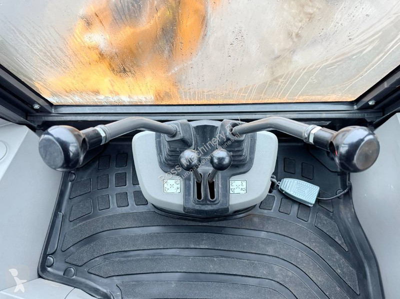 Traktor med grab Case 770EX 4WD - New / Unused...