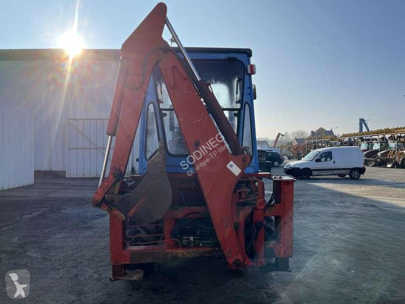 Retroescavadora Kubota