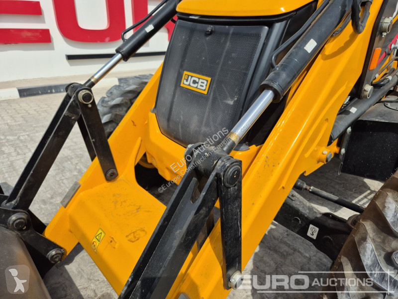 Graaflaadmachine JCB 3DX PLUS