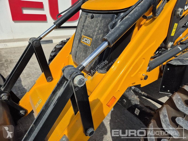 Graaflaadmachine JCB 3DX BSIV