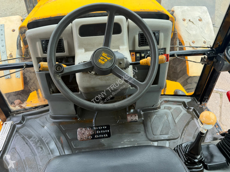 Traktor med grab JCB 4X4X4 Backhoe Loader...