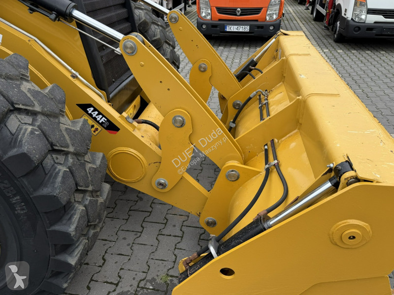 Retroexcavadora Caterpillar 444F Sterowanie na...