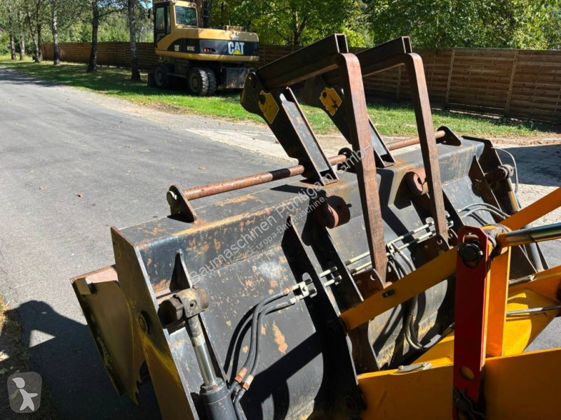 Markológép JCB 4 CX