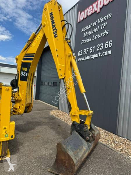 Tractopelle Komatsu