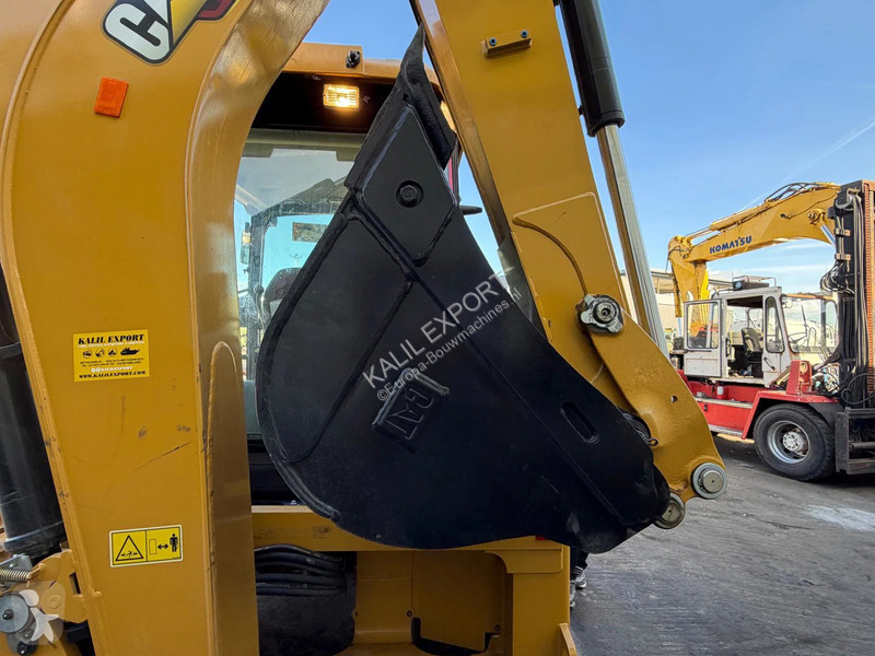 Экскаватор-погрузчик Caterpillar 424 Backhoe...