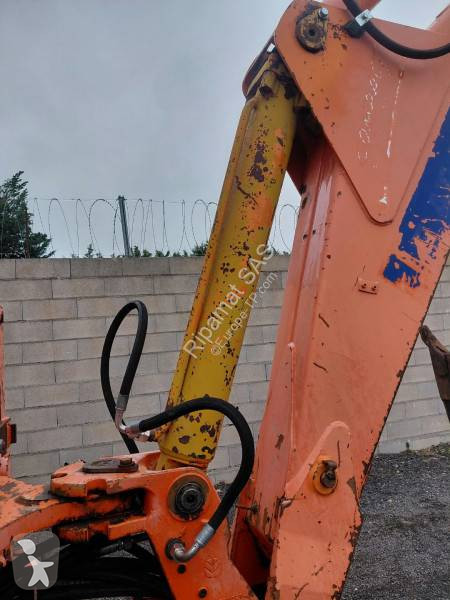 Tractopelle Fiat-Hitachi FB 200-4 PS
