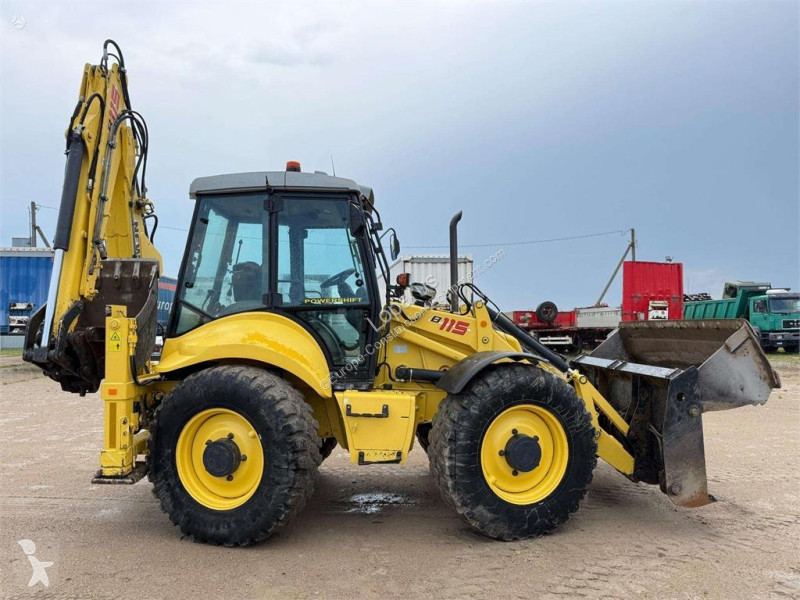 لودر حفار New Holland 4PS