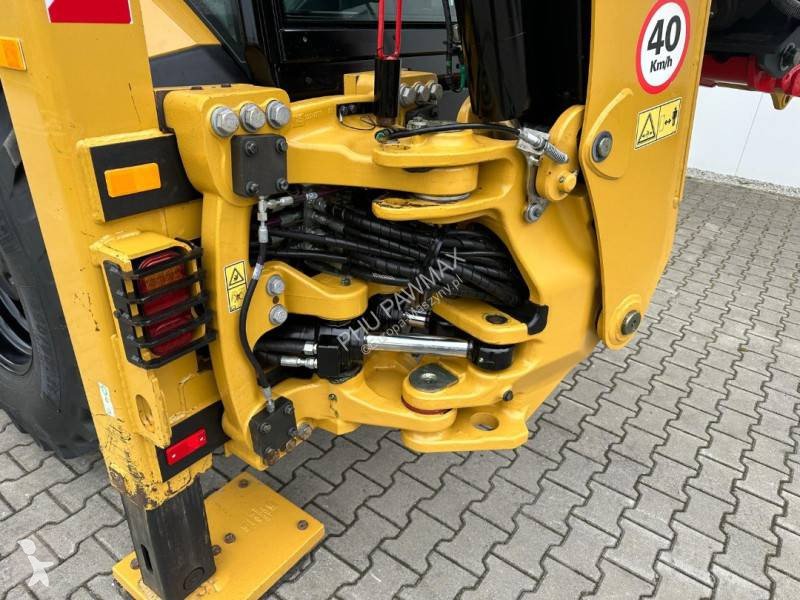 لودر حفار Caterpillar 2