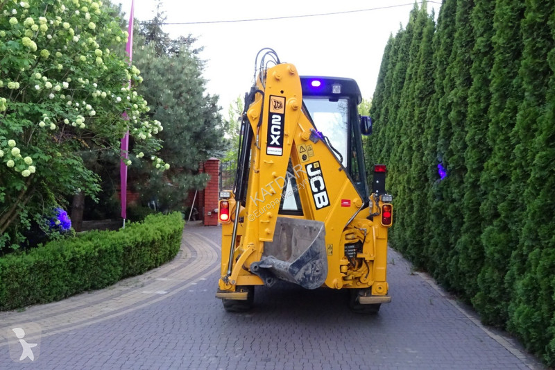 Retroescavadora JCB 2CX SM 4 WS