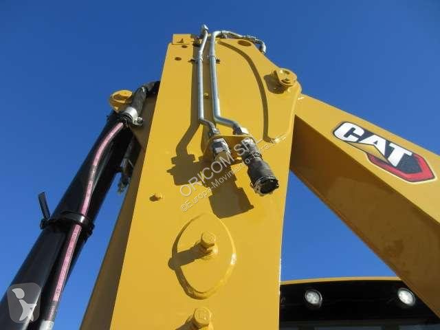 Traktor med grab Caterpillar 432