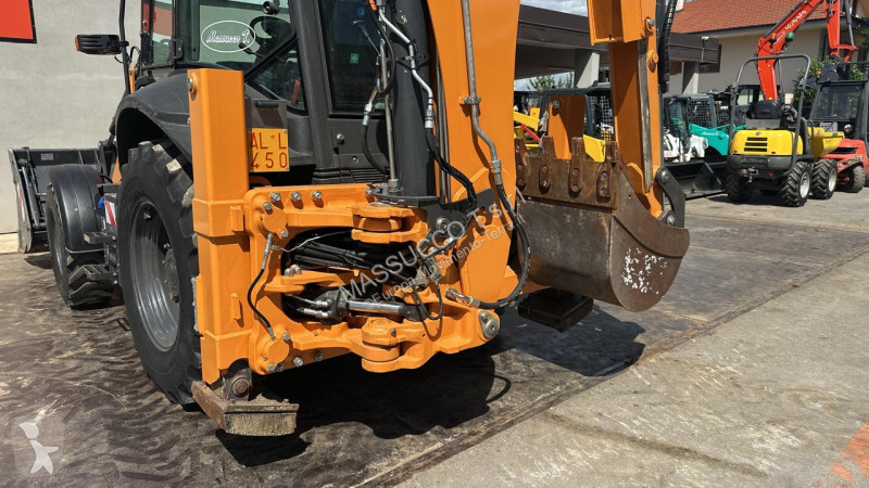 Traktor med grab Case 4x4