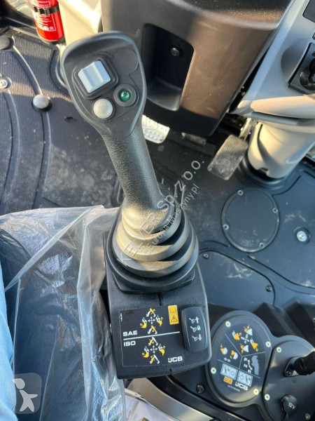 Traktor med grab JCB 3CX PLUS * NEW unused *...