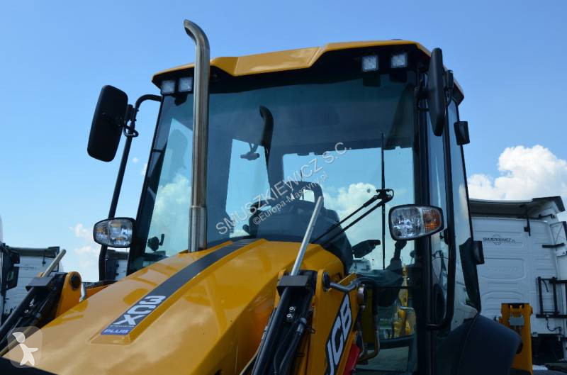 Traktor med grab JCB 2026r / SILNIK 4,8L 109km...