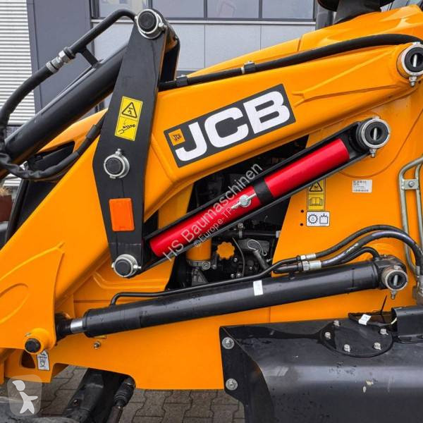 Traktor med grab JCB 3DX Plus 4×4