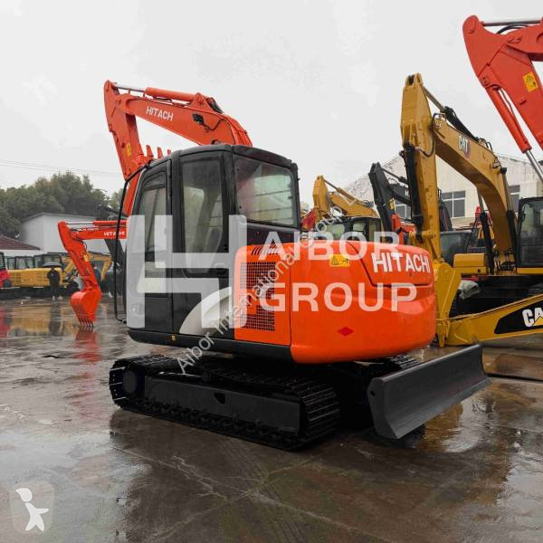 Rýpadlo Hitachi