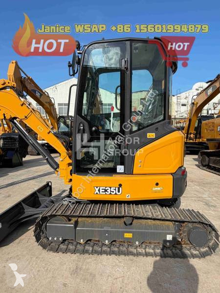 XCMG XE35U backhoe loaders