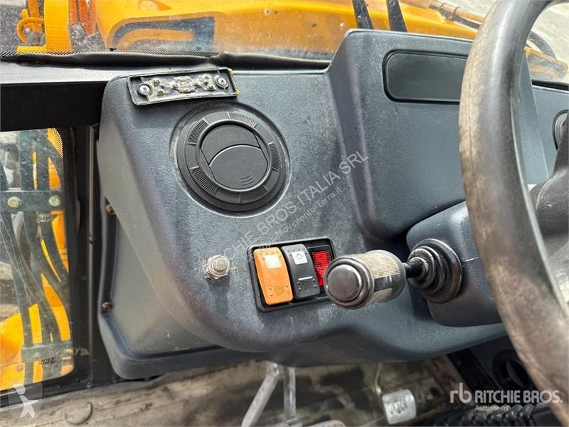 Retroescavadora JCB 2CX4W Backhoe Loader