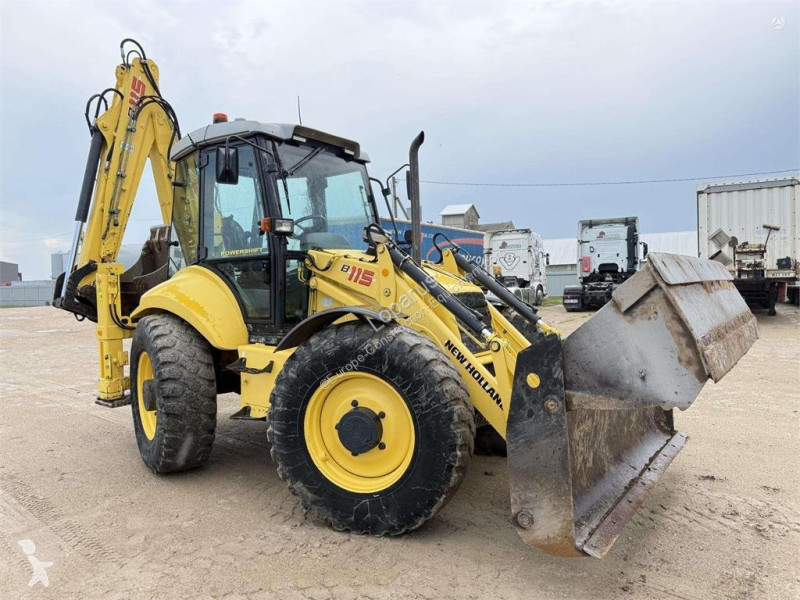 Tractopelle New Holland B115-4PS