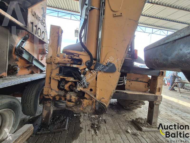 Tractopelle Case SR2-4PS
