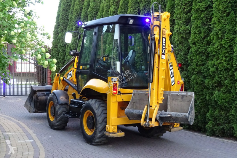 Retroescavadora JCB 2CX SM 4 WS