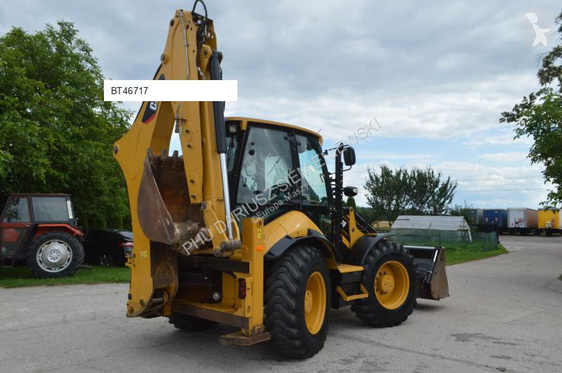 Retroescavadora Caterpillar 444F