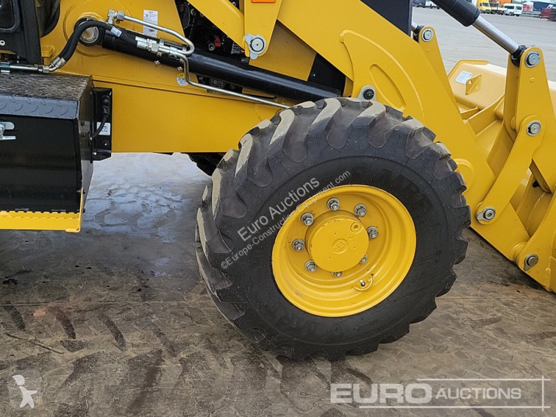 Retroescavadora Caterpillar 424