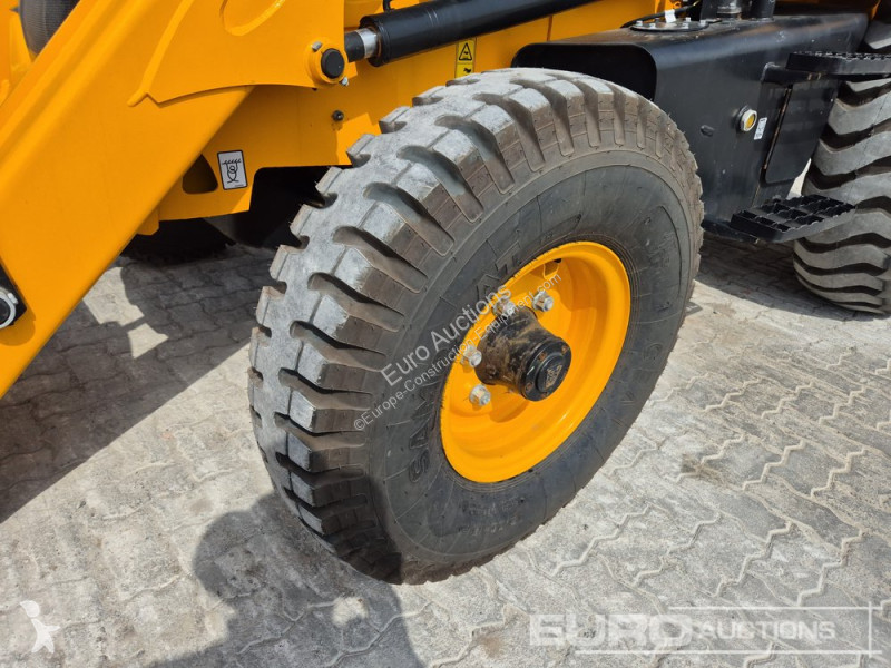Retroescavadora JCB 3DX PLUS