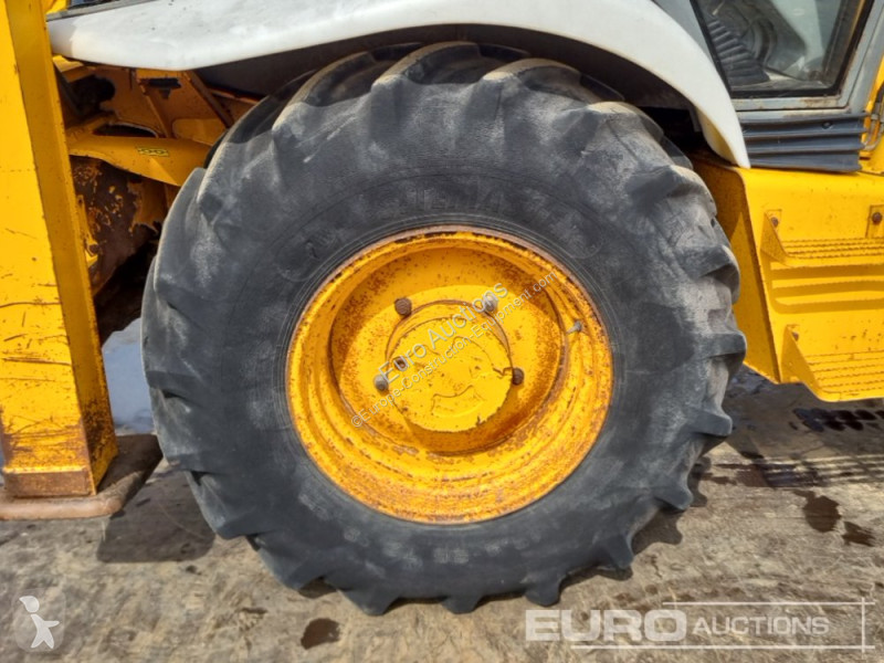 Retroescavadora JCB 3CX