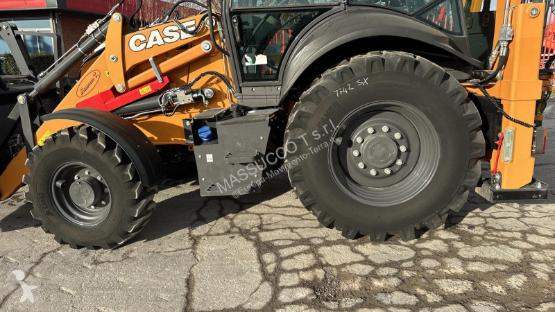 Bagr Case 4x4