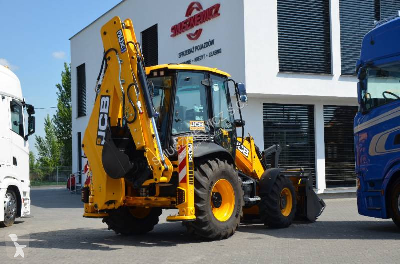 Traktor med grab JCB 2026r / SILNIK 4,8L 109km...