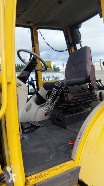 Tractopelle Komatsu