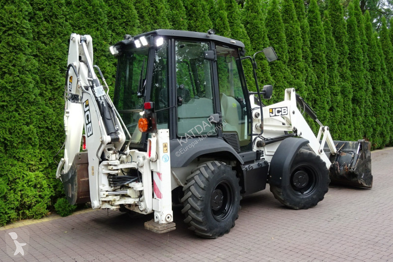 Buldoexcavator JCB 2CX 3CX