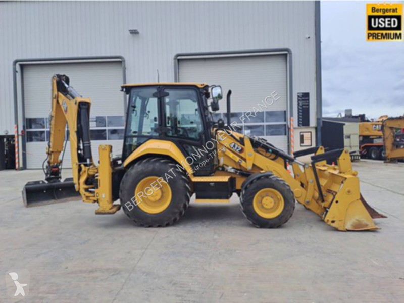 Багер-товарач Caterpillar 432