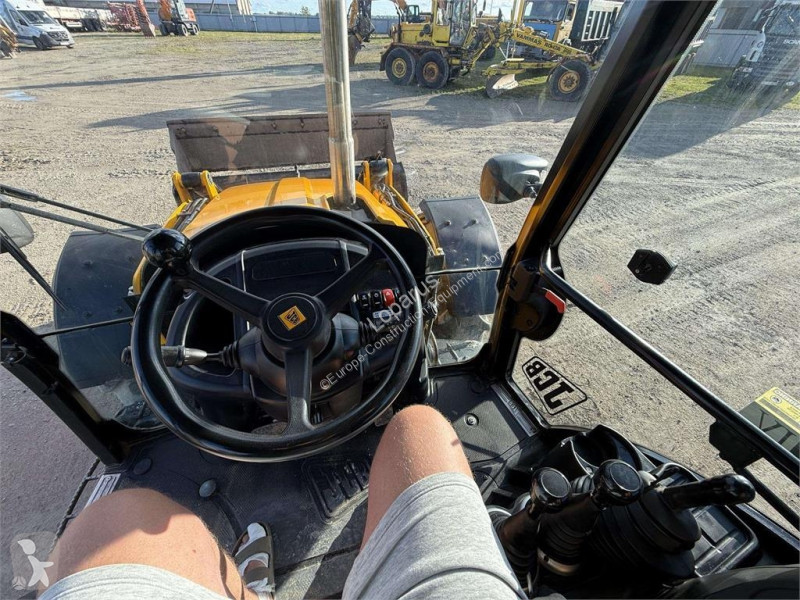 Tractopelle JCB 4 CX , quick coupler front & b