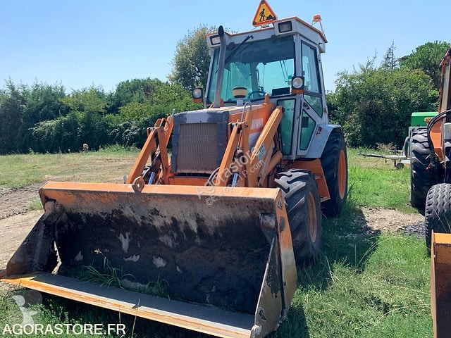 Tractopelle