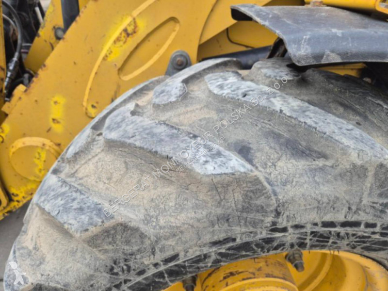 Tractopelle Caterpillar 432F2