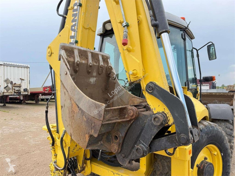 لودر حفار New Holland 4PS