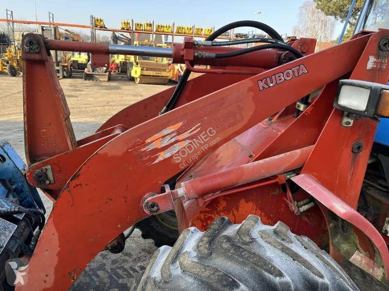 Retroescavadora Kubota
