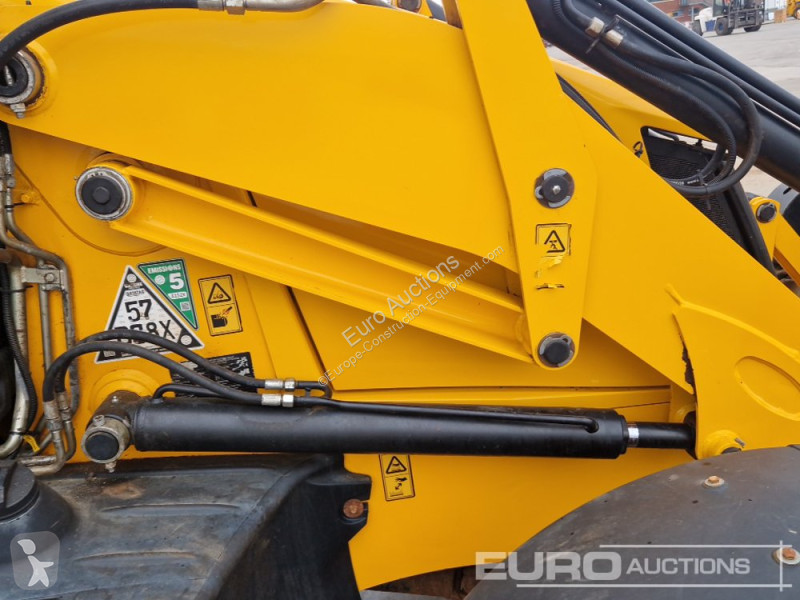 Retroescavadora JCB 3CX P21 ECO
