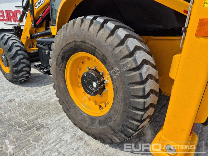 Retroescavadora JCB 3DX PLUS