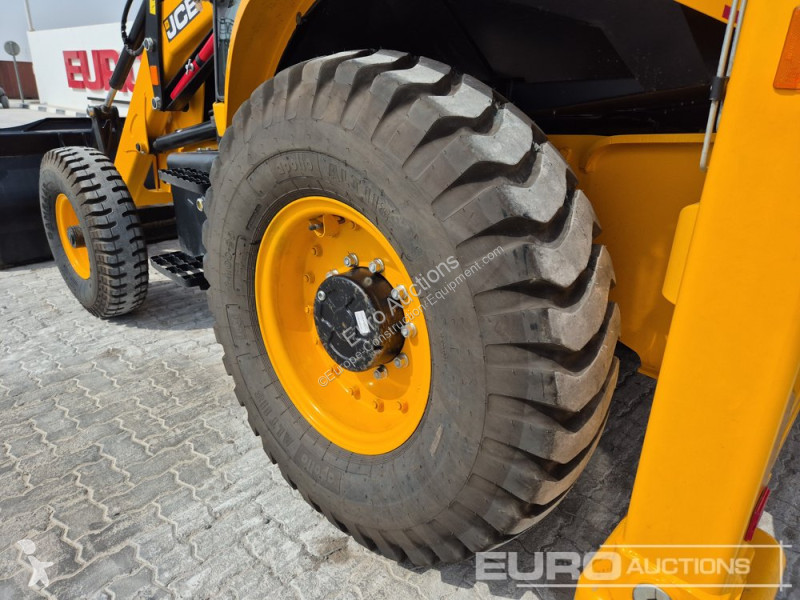 Retroescavadora JCB 3DX PLUS
